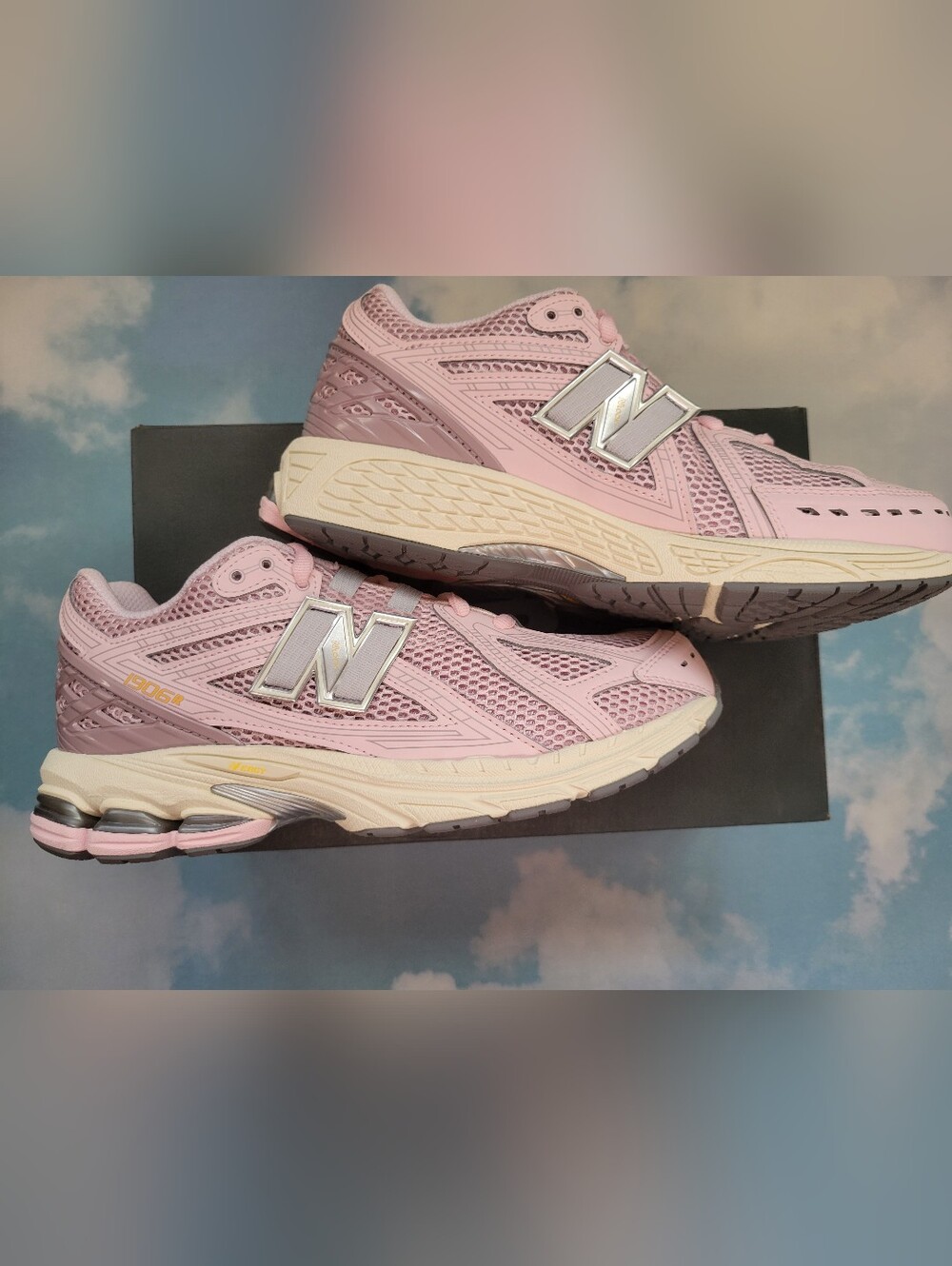 5.5, 8 Womens - New Balance 1906R Rose Sugar Ice Wine GC1906CK, NEW IN BOX - Picture 13 of 15